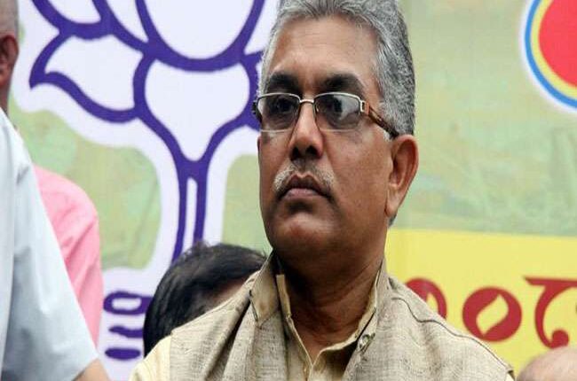 West Bengal: BJP President Dilip Ghosh's convoy attacked