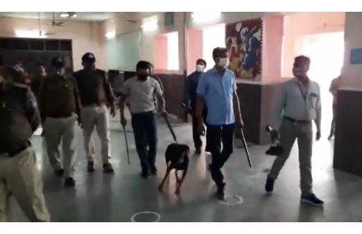 Madhya Pradesh: Railway Undasta team recovered 4 lakh fine from passengers without ticket