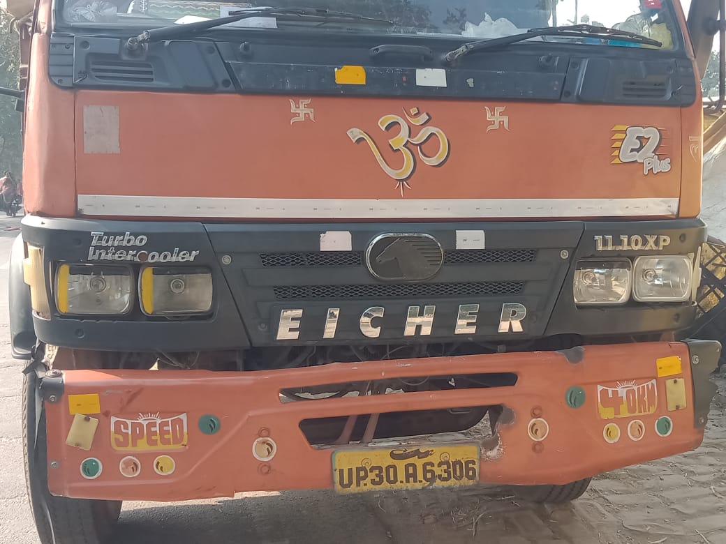 High speed DCM killed motorcycle rider on the spot itself