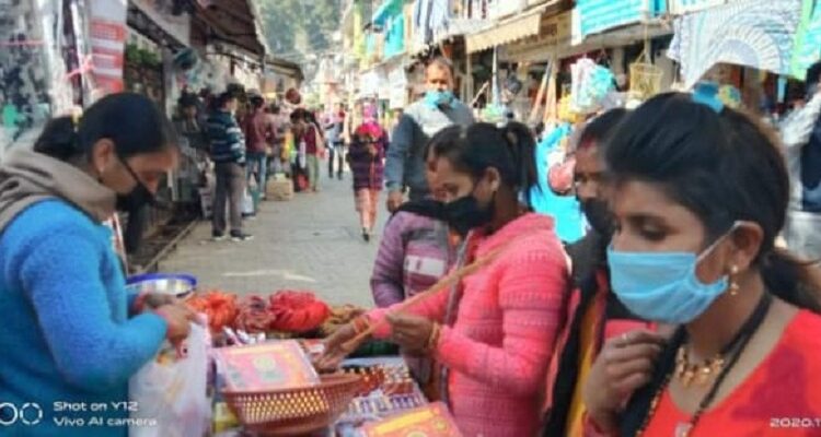 Gulzar of Nainital market, market decorated on Karva Chauth