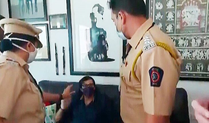 Mumbai police arrested Arnav Goswami, broadcasting minister Prakash Jadevekar condemned