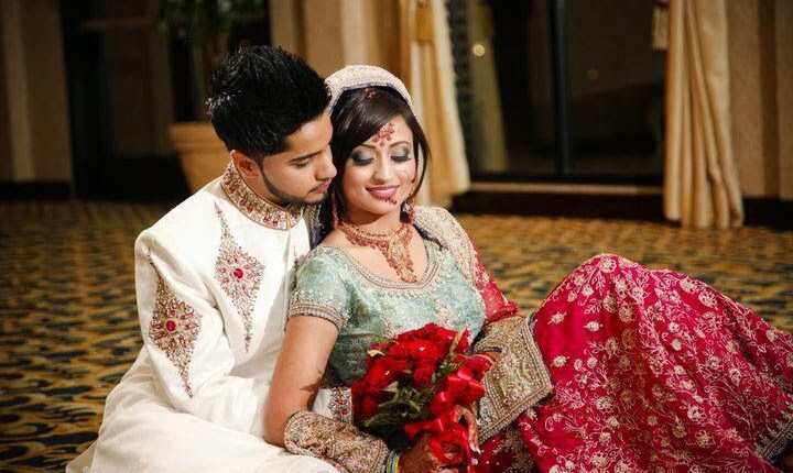 Husband follows the social distancing of the angry wife in the court, the husband asked for proof of manhood