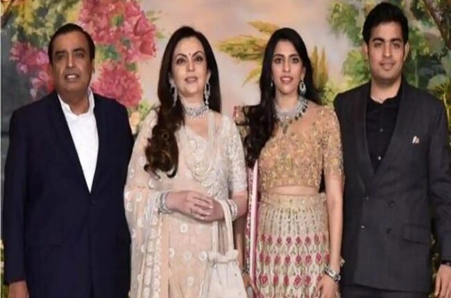 Brother-in-law Shloka gave birth to a son of happiness of country's richest industrialist Mukesh Ambani