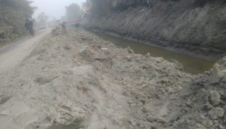 Barabanki: Mining mafia mast administration completely sluggish, active administration why silent ??