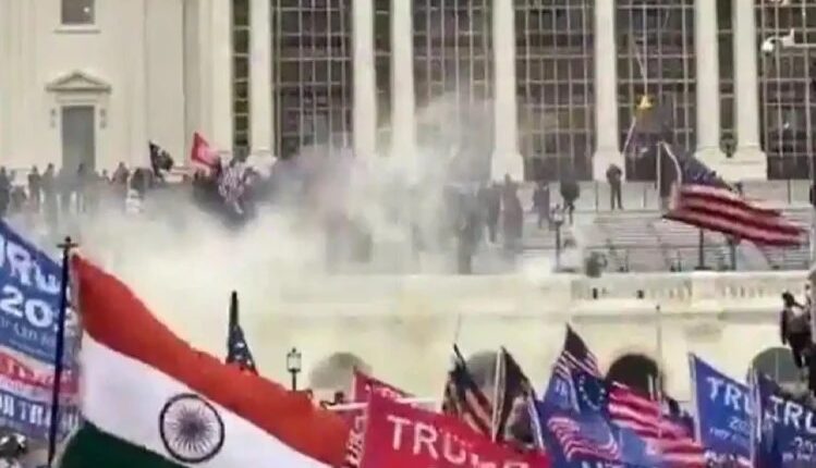 Varun Gandhi and Priyanka Chaturvedi flare up on Trump's supporters by watching the Indian tricolor