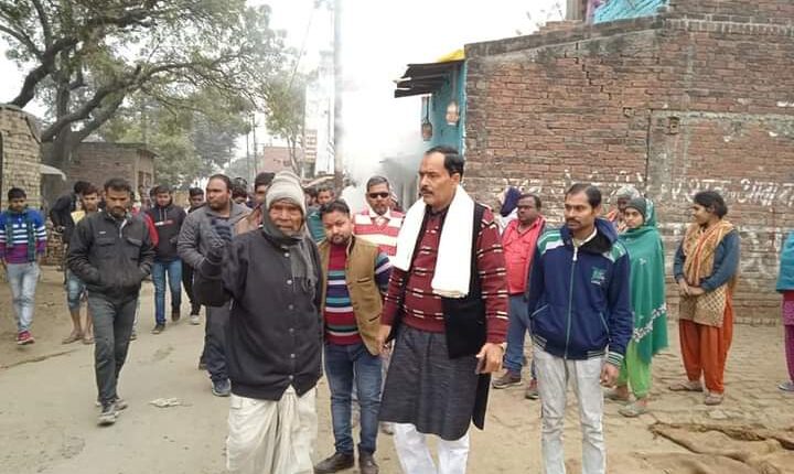 The houses and shops of the poor should not be broken: Tanveer Khan