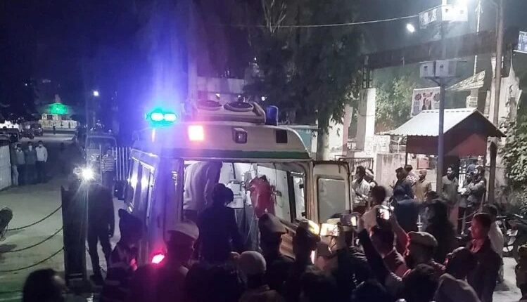 Major incident in Unnao, three young women tied in the forest, 2 killed, 1 in critical condition, police suspected of murder