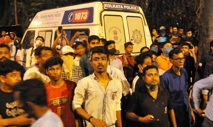 P. Bengal: 9 deaths due to fire in building, public outrage