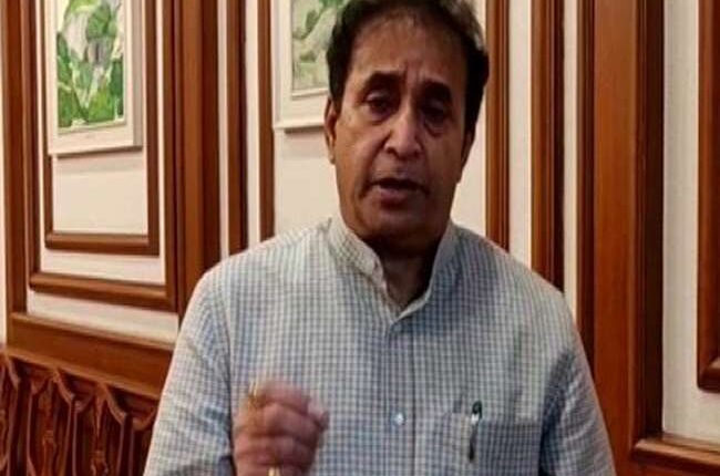 Maharashtra Home Minister Anil Deshmukh resigns, attacker on opposition government