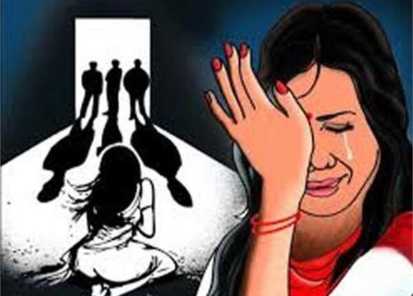 Three youth gang-raped of woman going with husband, absconding by making video