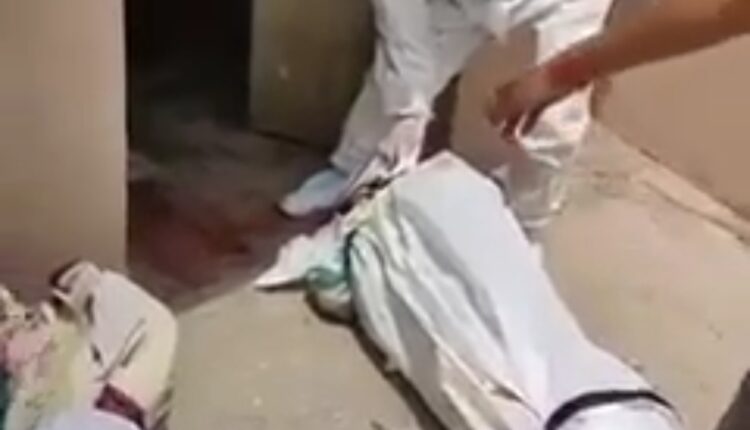 Family members thrashed by the death of a woman during corona treatment in Lonkabandhu Hospital