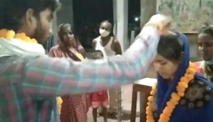 Gonda: Unique procession, 2 people including the bridegroom took the procession, did not present anything in dowry, humanity