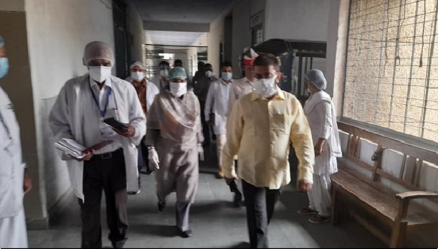 Patients should be admitted round the clock, if there is negligence then action will be taken: DM