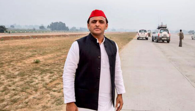 Congratulations to all the candidates of the Samajwadi Party who won the Panchayat elections: former Chief Minister Akhilesh Yadav