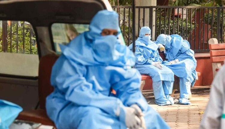 Amethi: Nearly thirty people died in 2 villages within 15 days, all people were suffering from colds and fever