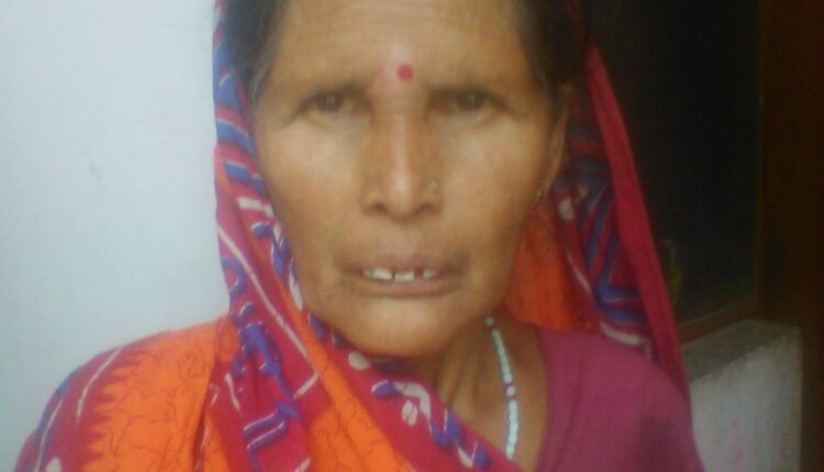 Unnao (Kusumbhi): Dabangg Manoj Pandey and his brothers attacked villagers due to old enmity, scuffle with woman and attempt to kill her