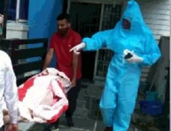 Both husband and wife doctors, wife hanged due to Corona report coming positive