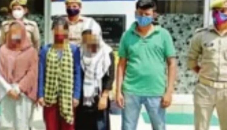 Lucknow: Big sex racket busted, booking was done through Shoshal Media