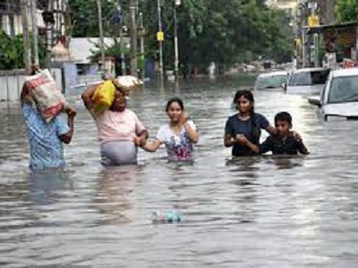 Rain continues to wreak havoc in Bihar, many big rivers including Ganga above danger mark