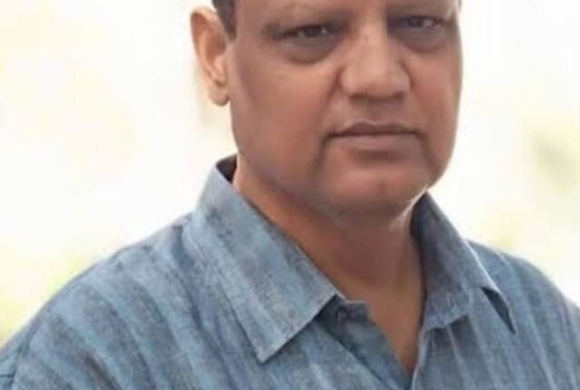 Former BSP MLA Dr Dharampal Singh joins Samajwadi Party