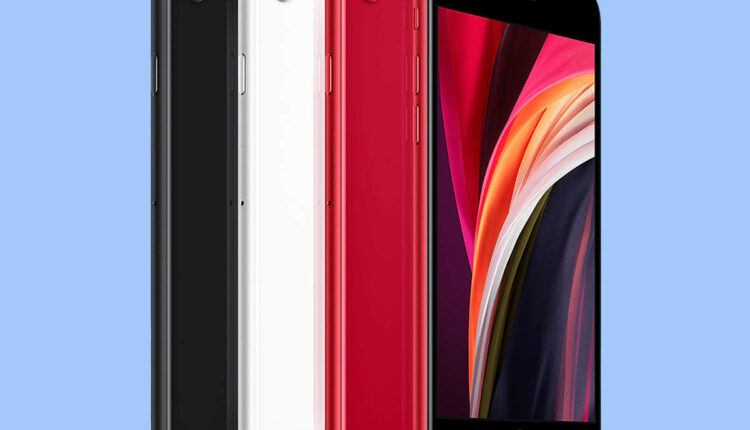 In terms of using more mobile phones, Indians are at number three in the whole world, the name of this country is at number one.