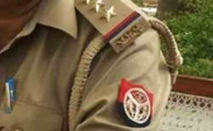 Prayagraj: Big action, due to negligence in work, the sword hangs on 69 policemen, this matter is the whole matter