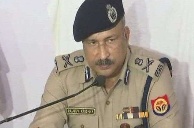 Mathura: Police disclosed the robbery of Rs 1.05 crore, main accused absconding, seven accused arrested