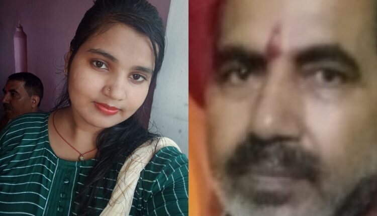 A mob of youths selling bangles with Hindu names thrashed them fiercely.