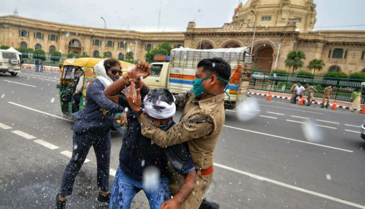In front of the assembly, the young man tried to commit self-immolation by pouring kerosene on himself