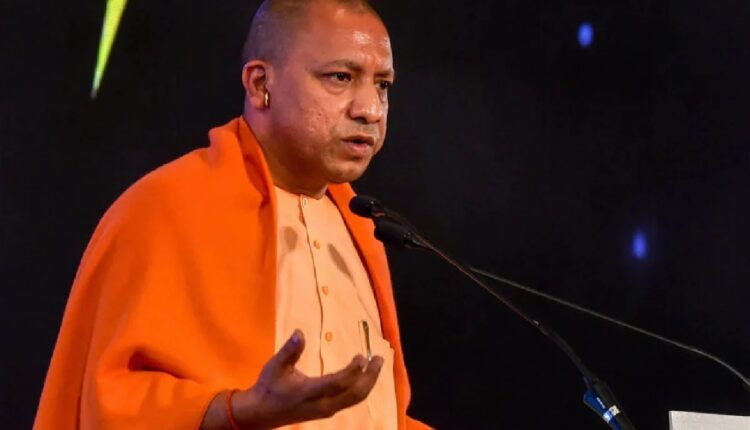 Action taken under Goondas Act on 11 big junkies including Haji Galla and Iqbal, who openly do business of stealing vehicles and consuming them