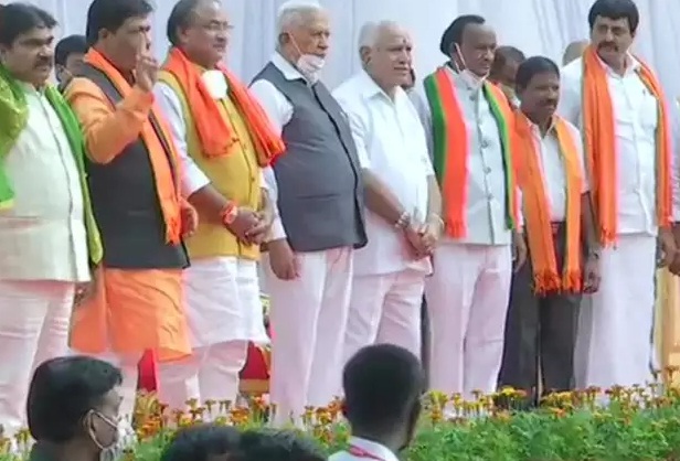 Karnataka: Cabinet expansion today, all new ministers will take oath at Raj Bhavan