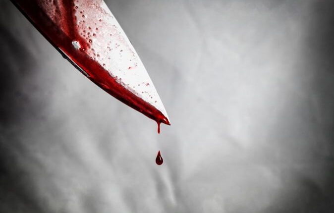 UP: Youth sleeping in the verandah outside the house was stabbed with knives, death