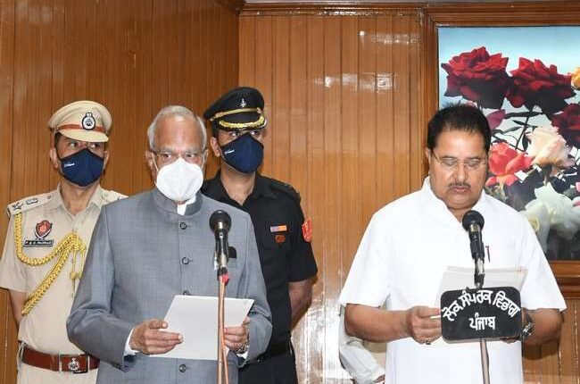 Punjab: Clouds of chaos prevailed in the new government, Deputy CM OP Soni asked for the facilities to be given to the Chief Minister