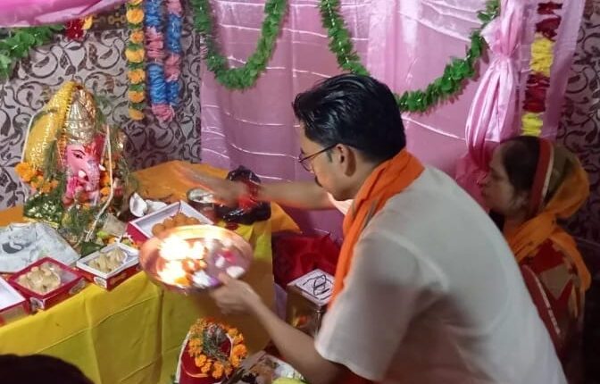 *Worship of Ganapati from house to house*