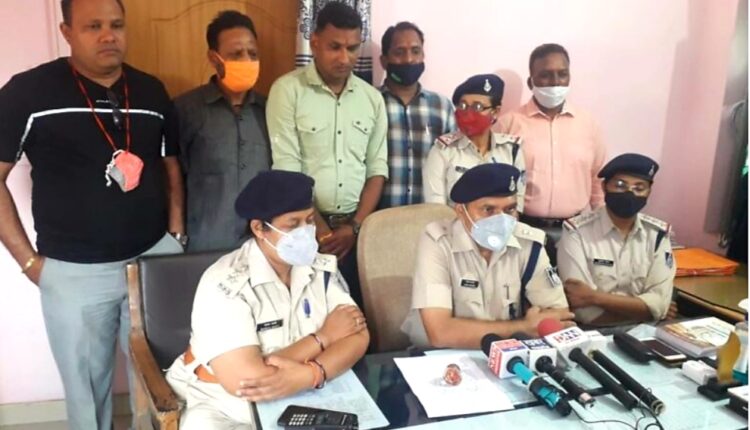 Divorced girl 'Shalini murder case' exposed, close friend murdered