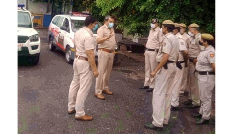 Threat of terrorist attack looming in the capital Delhi, Police high alert