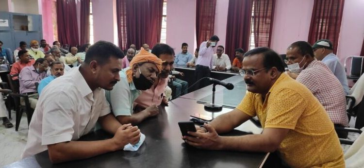 Farmers asked for eight times compensation for Integrated Check Post at Sonauli border of Maharajganj district