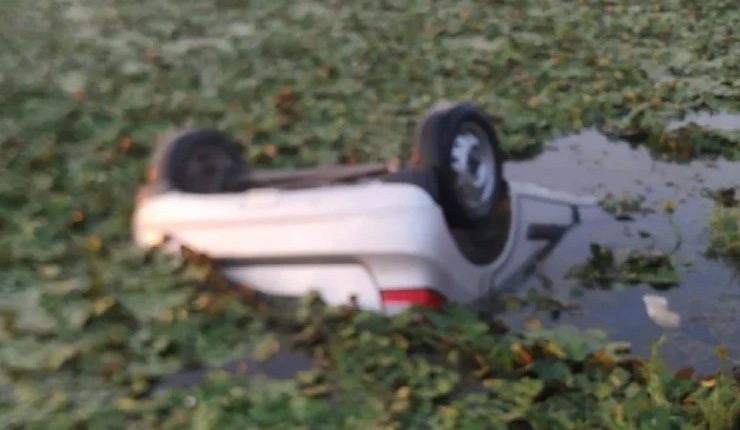 Tragic accident in Bijnor, car overturned in a pond, 4 killed