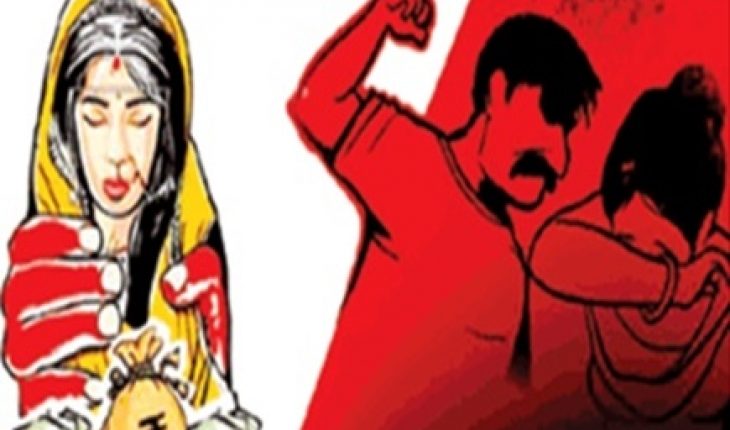 The father of eight children married a student of 8th class, indecency with the girl for refusing to do prostitution