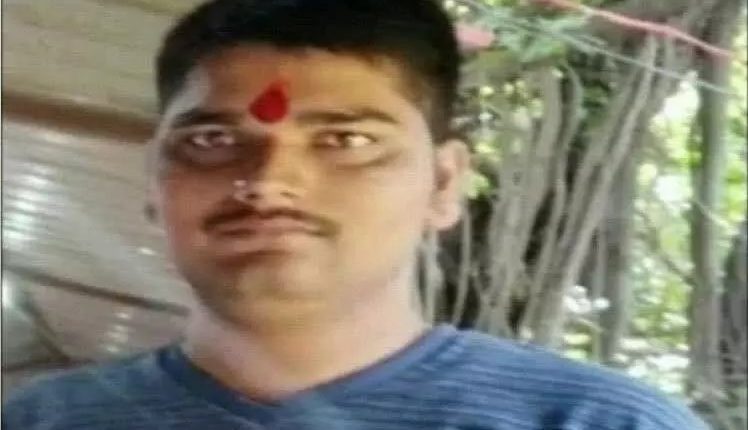 The soldier who returned from the security duty of CM Yogi Adityanath shot himself, died