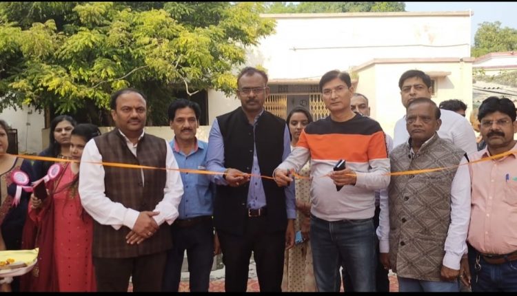 Children's Fair was organized in the "All Saints School" of Shahjahanpur on the occasion of Children's Day.