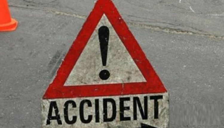 Speeding car overturned uncontrollably, 5 killed