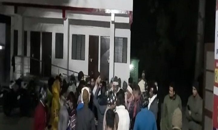 ruthless murder of waiter in restaurant