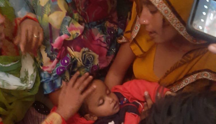 Traumatic death of a child by drowning in a bucket full of water while playing