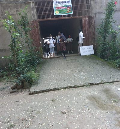 Hermitage Public School puts the lives of hundreds of students in danger due to lack of security