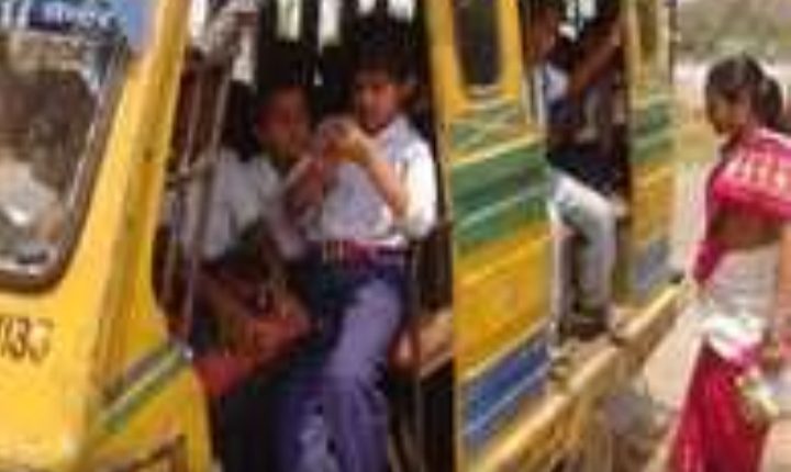 School Khatra vehicles can cause a big accident at any time
