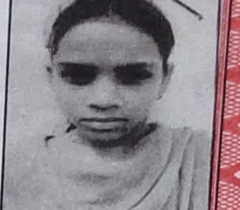 Girl's body found hanging from tree in suspicious condition