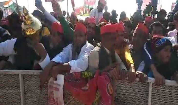 Stampede in SP-RLD alliance rally in Meerut, notice issued to organizers