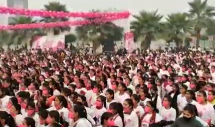 15 thousand girls and women participated in the women's marathon organized on behalf of Congress on the theme of I am a girl, I can fight