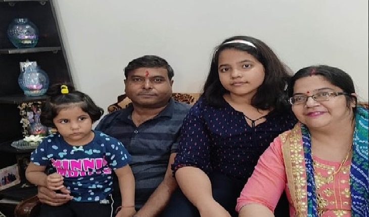 Agra: Dead body of husband and wife and a girl child recovered, suicide note also found